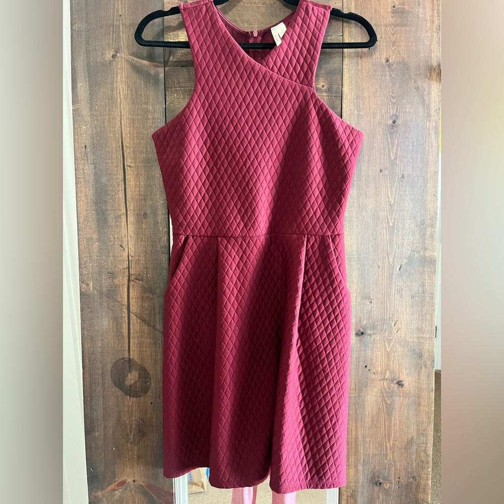 miami Quilted Strapless Dress in Burgundy